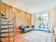 Woodhurst Road, Acton, 2 Bedroom Flat