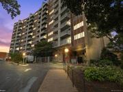 Woodland St Apt H, Hartford, Home For Sale