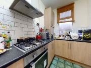 Woodside Avenue, Burley, Leeds LS4, 2 bed terraced house...