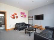Woodsley Road, Hyde Park, Leeds LS3, 6 bed terraced...
