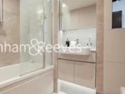 Woolwich High Street, London, SE18 6NZ, United Kingdom |...