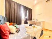 Work At Melawati Area ? ️ ZERO DEPOSIT Room With Walking...