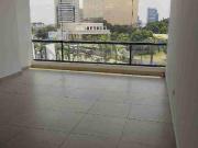 World Trade Center, Oficina alquiler, 52m2 y un parqueo