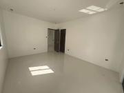 Worth every peso: 3 storey townhouse in Tandang Sora...