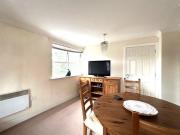 Worth Park Avenue, Crawley RH10, 2 bedroom flat to rent...