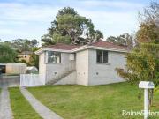 Wow, Fresh, Big Yard & Water View