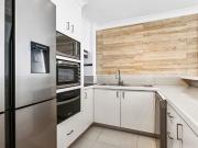 Renovated fully furnished 2 bedroom apartment
