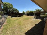 Wow, what a location! Neat 4Brm home Walk to Ormiston...