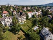 Wunderbare Altbauwohnung mit viel Charme und Potential