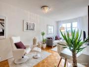 Wunderschön möblierte, großzügige 2 Zimmer Wohnung im...