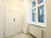 Wunderschön sanierte Altbauwohnung am Getreidemarkt | 1...