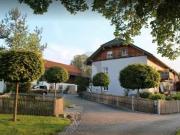 WUNDERSCHÖN SANIERTER DREISEITEN BAUERNHOF