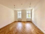Wunderschöne 2 Zimmer Altbau in zentraler Lage