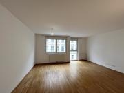 Wunderschöne 2 Zimmer Wohnung in zentraler Lage des 19....