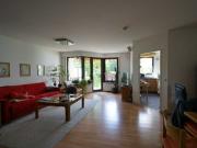 Wunderschöne 2 Zimmer Wohnung mit Einbauküche und...