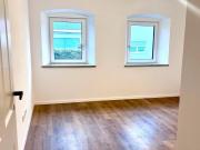 Wunderschöne 2 Zimmer Wohnung mit Garten und Terrasse...