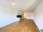 Wunderschöne 2 Zimmerwohnung mit Freifläche