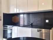 Wunderschöne 3,5 Zimmer Wohnung im ersten Stock mit Balkonen