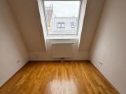 Wunderschöne 3 Zimmer Maisonette mit Stellplatz und...