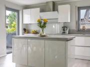 wunderschöne 3 Zimmerwohnung mit Balkon in Wiernsheim