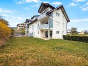 Wunderschöne 4,5 Zimmer Wohnung im Erdgeschoss mit Garten