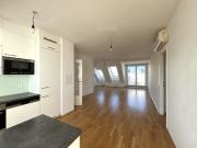 Wunderschöne 4 Zimmer Wohnung Mitten im Dritten!