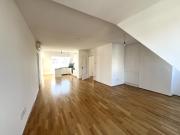 Wunderschöne 4 Zimmer Wohnung Mitten im Dritten!
