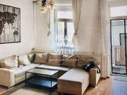 Wunderschöne Altbauwohnung mit neuem Balkon ins Grüne