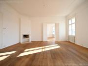 wunderschöne Altbauwohnung mit tollem Blick nahe...