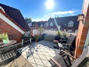 Wunderschöne Dachgeschoss Maisonette Wohnung mit Dachterasse