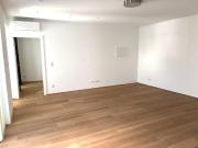 Wunderschöne Dachgeschosswohnung mit kleiner Terrasse in... Wunderschöne Dachgeschosswohnung mit kleiner Terrasse in...