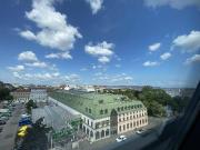 TRAUM Dachgeschoßwohnung mit Terrasse 2 Küchen 2 Bäder!...