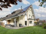 Wunderschöne Familienoase an ruhiger Lage über dem Nebelmeer