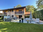 Wunderschöne Familienvilla in einer ruhigen Gegend, 150...