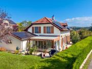 Wunderschöne freistehende Villa mit 6,5 Zimmern,...