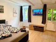 Wunderschöne Garonniere in kernsaniertem Stadthaus in...