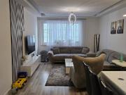 Wunderschöne, geräumige 85 m2 große 3 Zi. Wohnung zentral