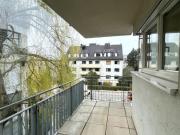 Wunderschöne, helle 4 Zimmer Wohnung mit zwei Balkonen...