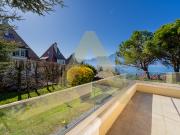 Wunderschöne, komplett renovierte Villa mit Seeblick