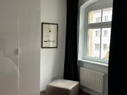 Wunderschöne möblierte 2 Zimmer Wohnung mit Balkon im 3....