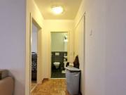 Wunderschöne, moderne Wohnung mit Balkon