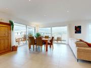 wunderschöne, neuwertige Wohnung an ruhiger Lage