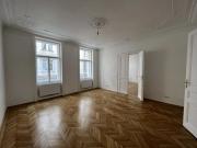 Wünderschöne renovierte Altbauwohnung nahe der Karlskirche