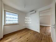 Wunderschöne sonnendurchflutete Wohnung mit Balkon im...