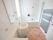 wunderschöne Terrassen: Dachgeschoßwohnung beim nahe... wunderschöne Terrassen: Dachgeschoßwohnung beim nahe...