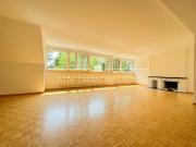 Wunderschöne und helle 4.5 Zimmer Dachwohnung im Herzen...