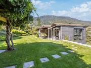 Wunderschöne Villa mit freiem Blick auf die Ebene