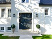 WUNDERSCHÖNE VILLA MIT POOL UND DOPPELGARAGE! WUNDERSCHÖNE VILLA MIT POOL UND DOPPELGARAGE!