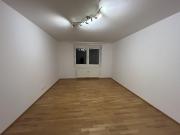 Wunderschöne Wohnung im 1. Stock mit Blick ins Grüne!...