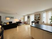 Wunderschöne Wohnung mit Balkon in SUPER LAGE